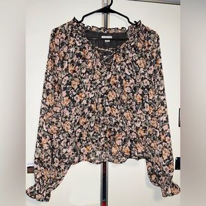 American Eagle blouse, size Small, floral print